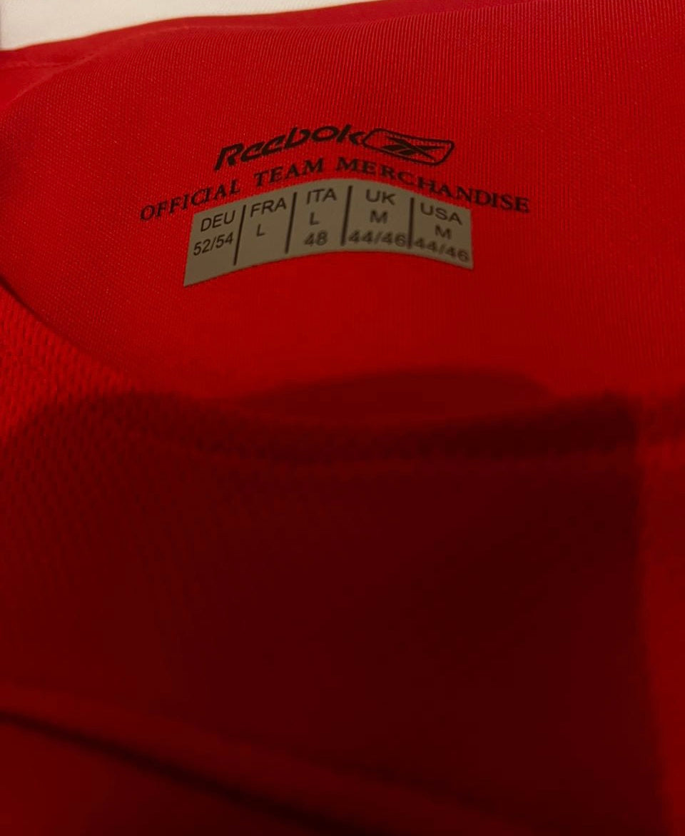 Liverpool F.C. 2004/05 retro jersey(L)