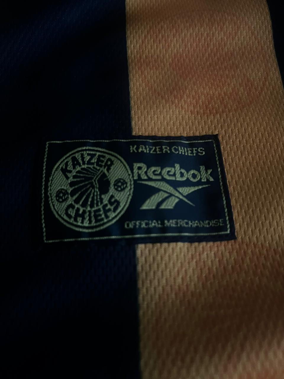 1998 Kaizer Chiefs Home Jersey(Large)